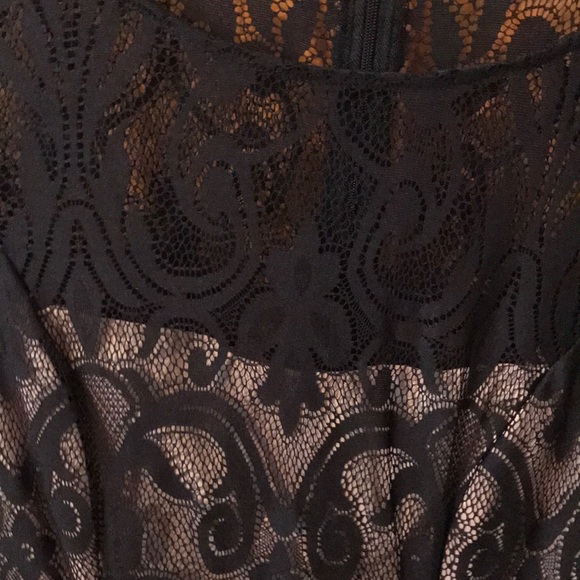 Adrianna Papell black lace nude dress - Picture 3 of 5